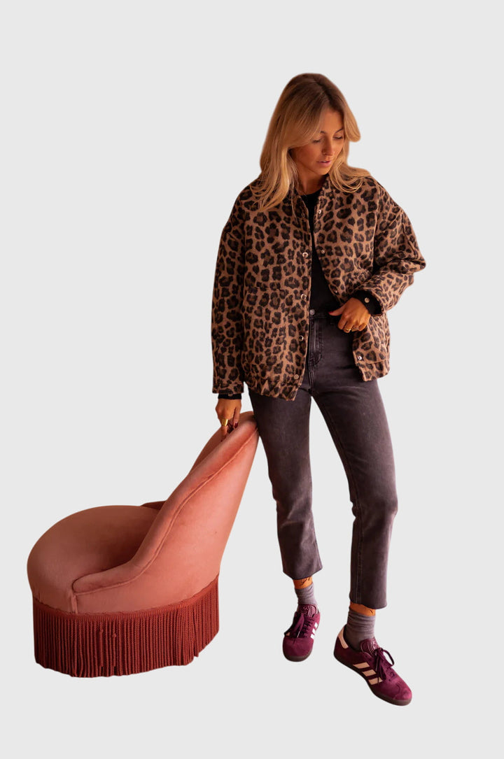Elodie | Stilig Leopardmønstret Jakke