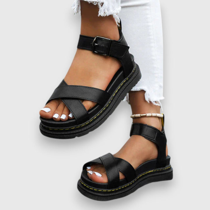 Loretta – Ortopediske Sandaler