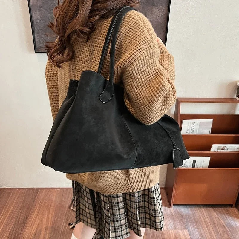Kyadeeih | Stilig Tote Bag